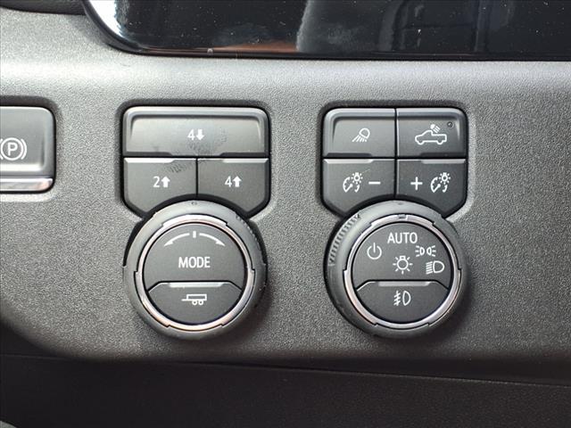 Photo of 2025 Summit White Chevrolet Silverado 2500