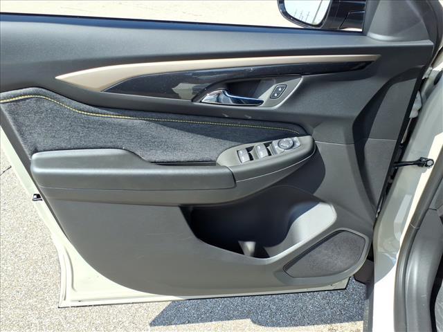 Photo of 2026 White Sand Chevrolet Trailblazer