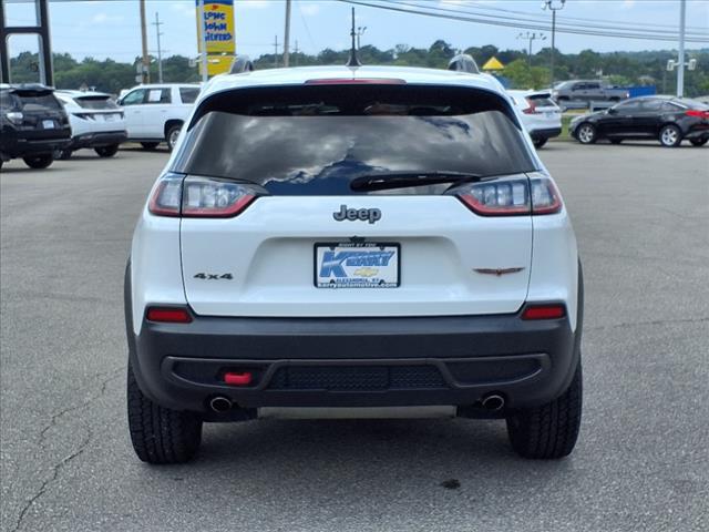 Photo of 2022 Bright White Clearcoat Jeep Cherokee
