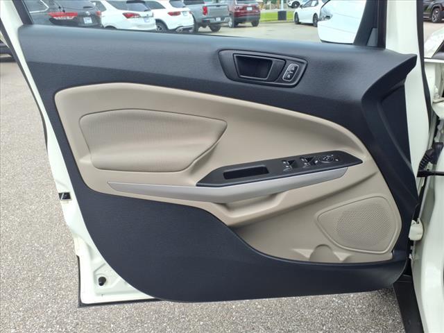 Photo of 2021 Diamond White Ford EcoSport