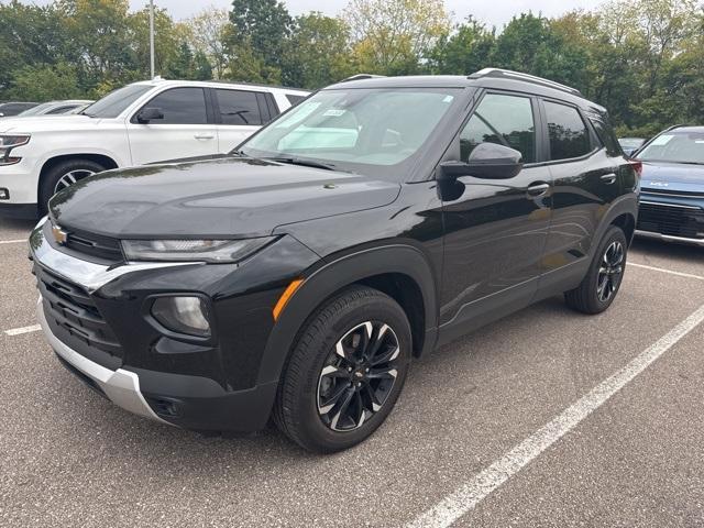 Photo of 2022 Mosaic Black Metallic Chevrolet Trailblazer