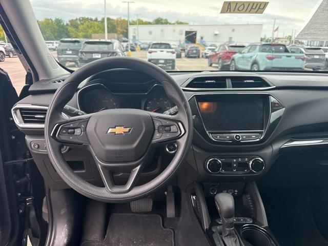 Photo of 2022 Mosaic Black Metallic Chevrolet Trailblazer