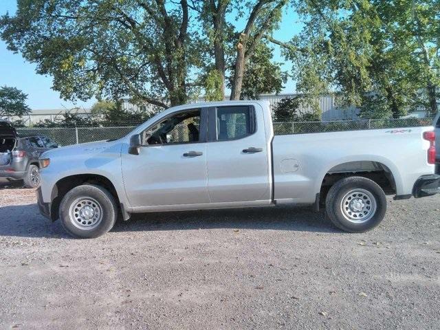 Photo of 2021 Silver Ice Metallic Chevrolet Silverado 1500