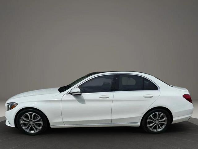 Photo of 2016 White Mercedes-Benz C-Class