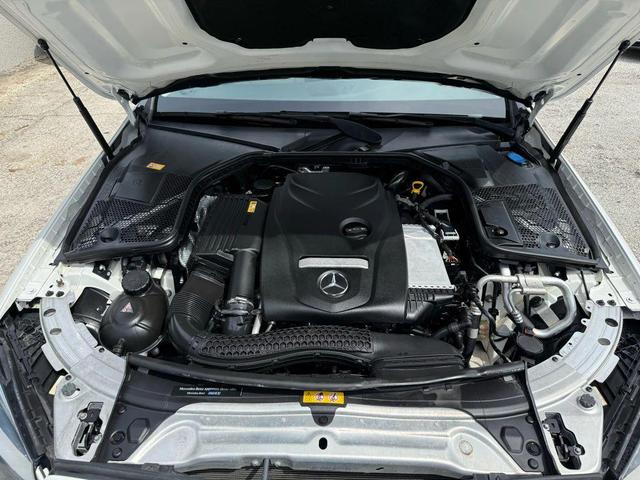 Photo of 2016 White Mercedes-Benz C-Class