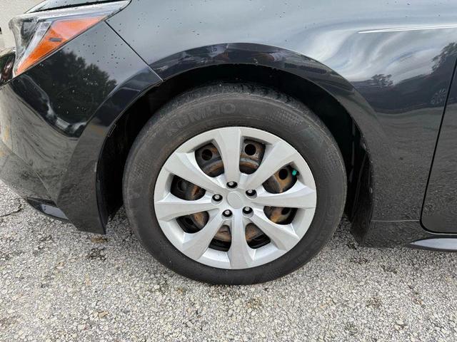 Photo of 2021 Black Sand Pearl Toyota Corolla