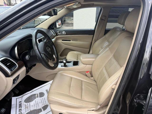 Photo of 2015  Jeep Grand Cherokee