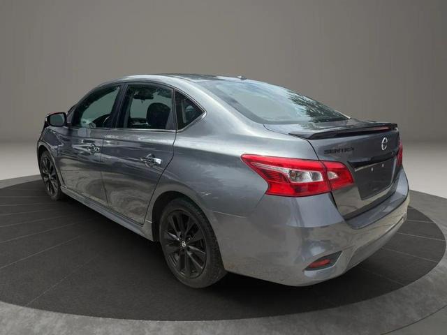 Photo of 2018 Gun Metallic Nissan Sentra