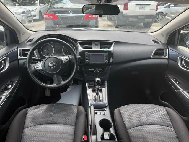 Photo of 2018 Gun Metallic Nissan Sentra