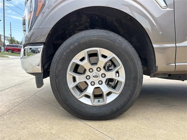 Photo of 2023 STONE GRAY METALLIC Ford F-150