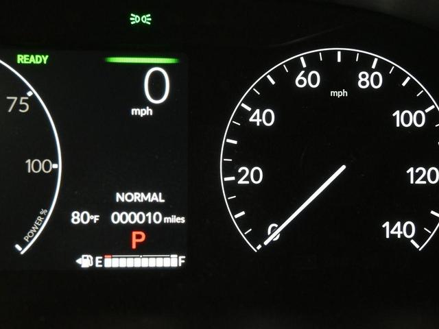 Photo of 2025 Platinum Honda CR-V Hybrid