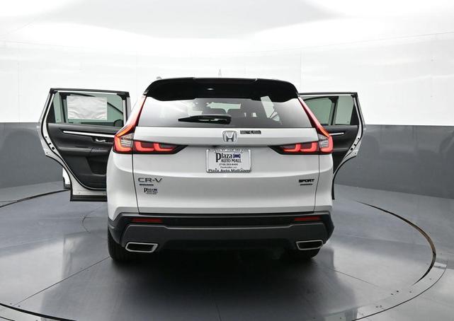 Photo of 2025 Platinum Honda CR-V Hybrid
