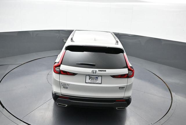 Photo of 2025 Platinum Honda CR-V Hybrid