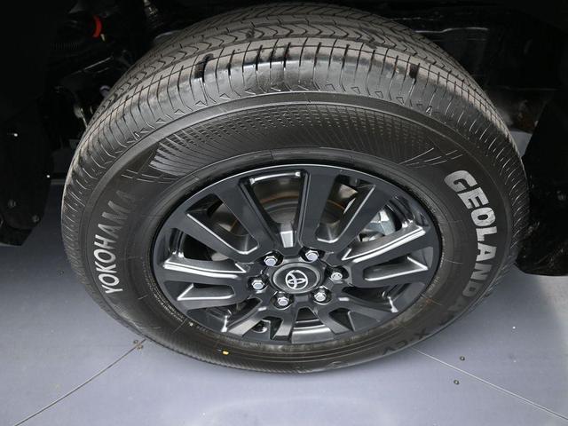 Photo of 2025 Ice Cap Toyota Land Cruiser