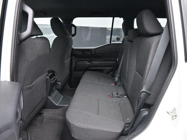 Photo of 2025 Ice Cap Toyota Land Cruiser