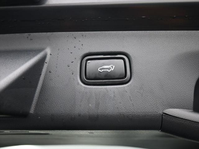 Photo of 2022 Phantom Black Hyundai TUCSON Hybrid