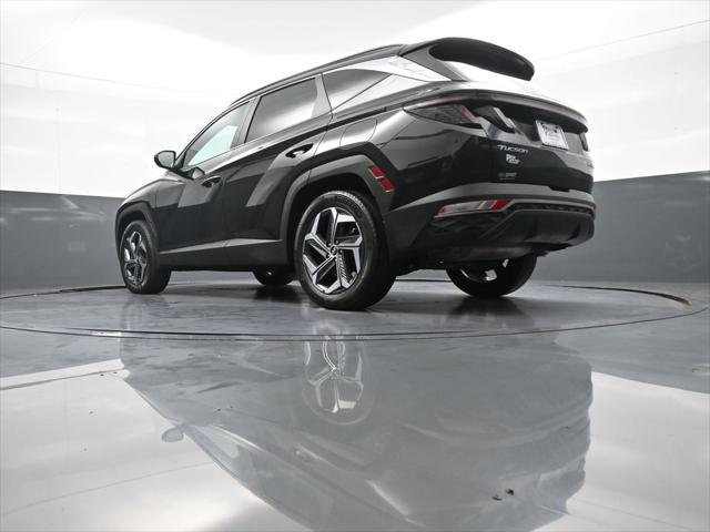 Photo of 2022 Phantom Black Hyundai TUCSON Hybrid