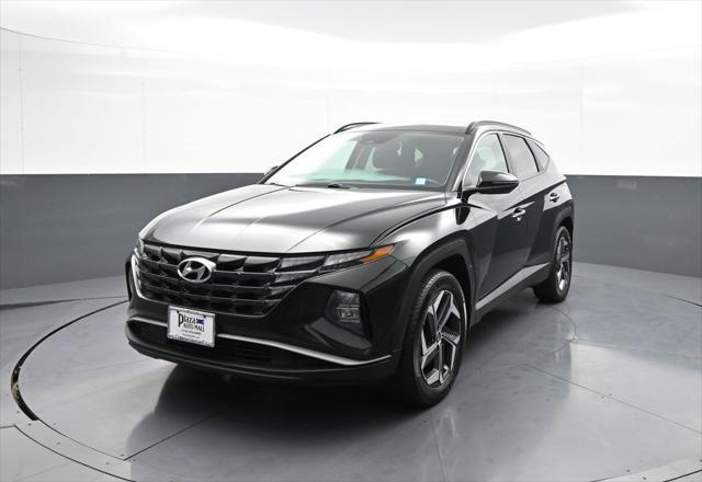 Photo of 2022 Phantom Black Hyundai TUCSON Hybrid