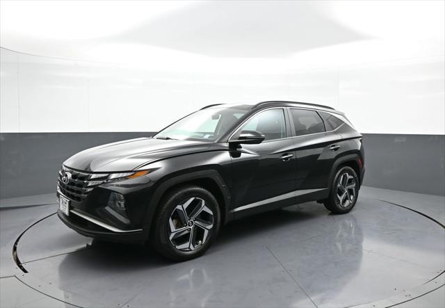 Photo of 2022 Phantom Black Hyundai TUCSON Hybrid