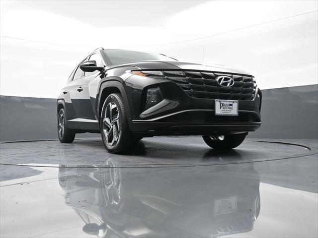 Photo of 2022 Phantom Black Hyundai TUCSON Hybrid