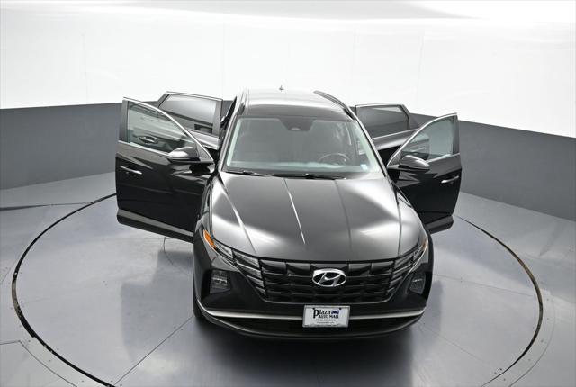 Photo of 2022 Phantom Black Hyundai TUCSON Hybrid