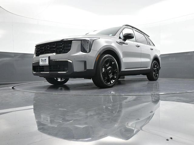 Photo of 2024 Wolf Gray Kia Sorento