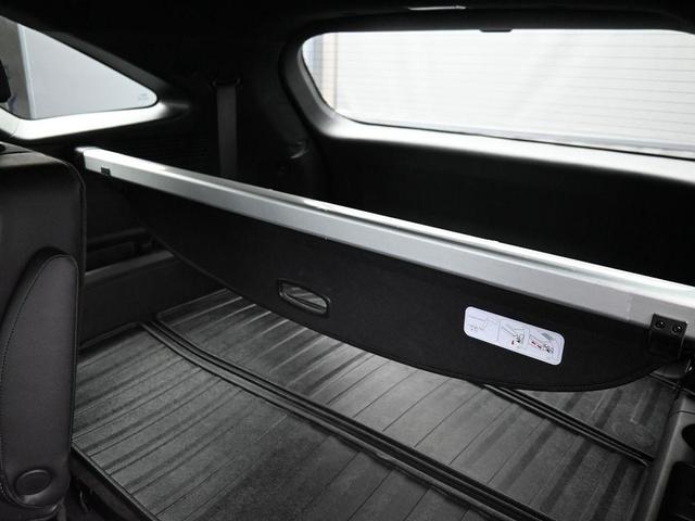 Photo of 2024 Wolf Gray Kia Sorento