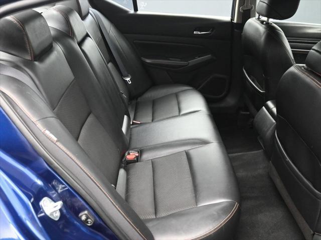 Photo of 2019 Deep Blue Pearl Nissan Altima