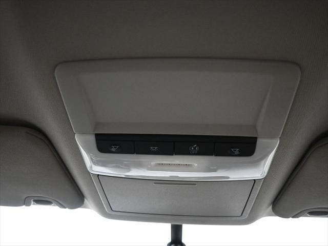 Photo of 2019 Deep Blue Pearl Nissan Altima
