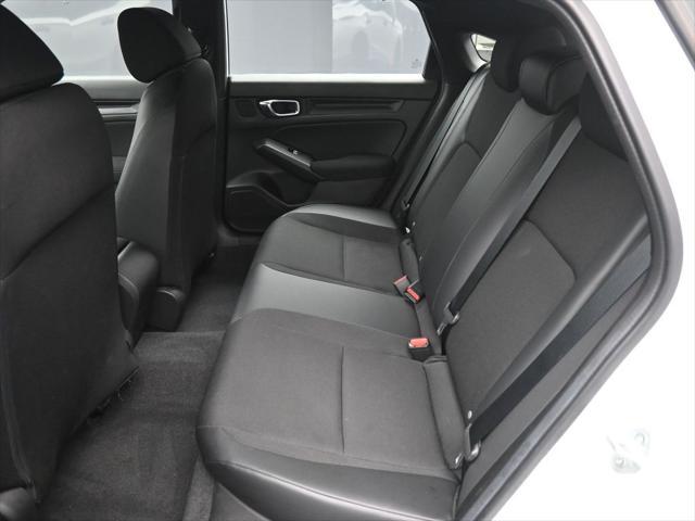 Photo of 2022 Platinum White Pearl Honda Civic
