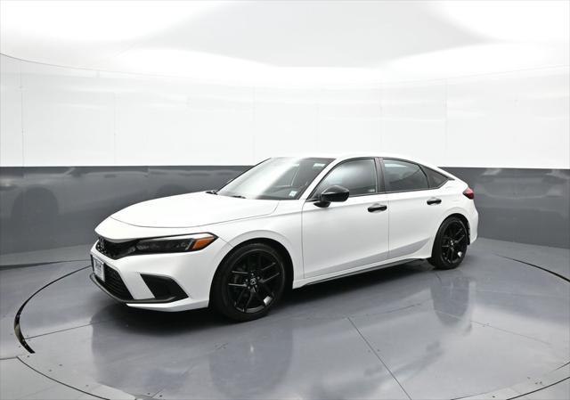Photo of 2022 Platinum White Pearl Honda Civic
