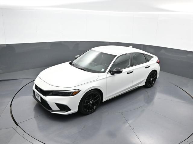 Photo of 2022 Platinum White Pearl Honda Civic