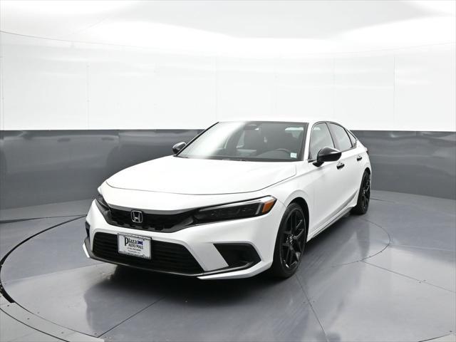 Photo of 2022 Platinum White Pearl Honda Civic