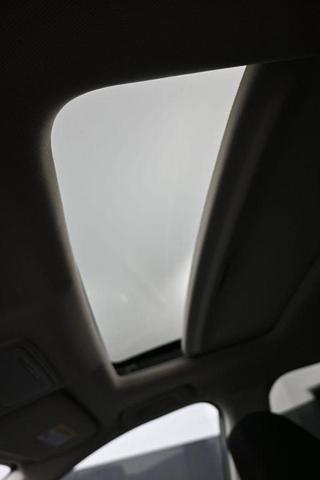 Photo of 2023 Lunar Silver Metallic Honda CR-V
