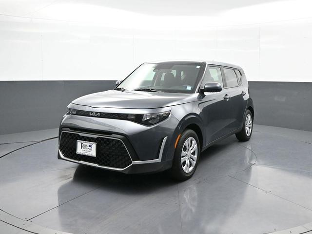 Photo of 2023 Gravity Gray Kia Soul