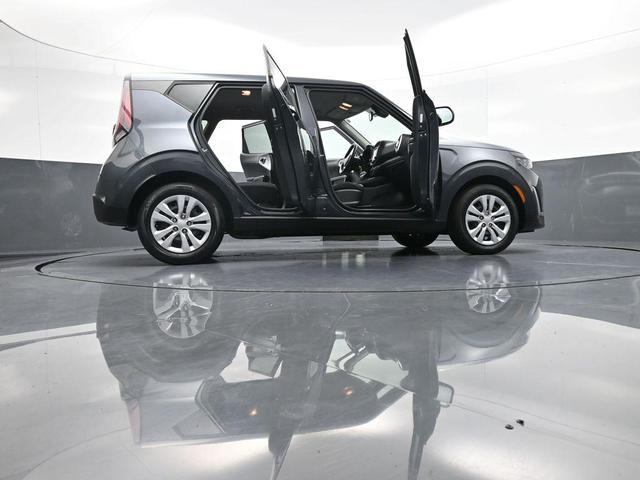 Photo of 2023 Gravity Gray Kia Soul