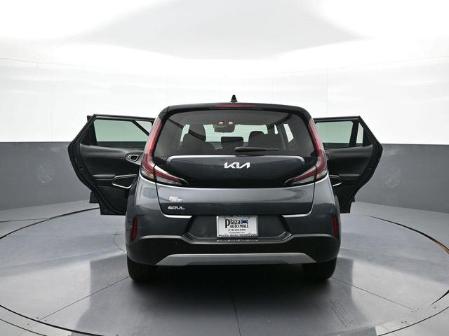 Photo of 2023 Gravity Gray Kia Soul