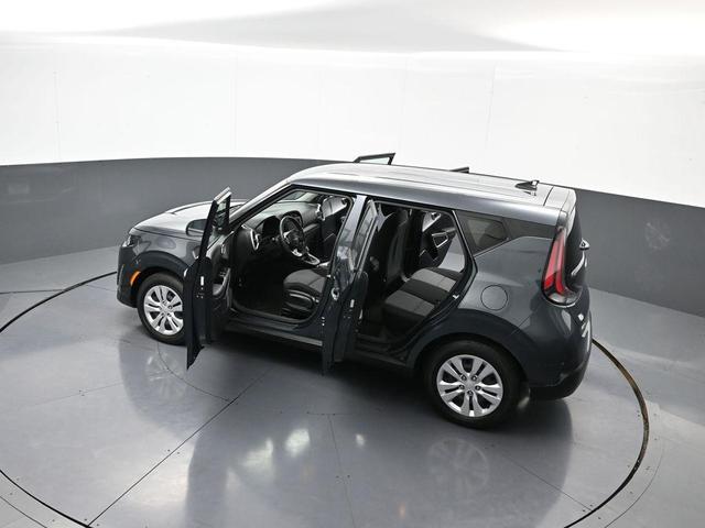 Photo of 2023 Gravity Gray Kia Soul