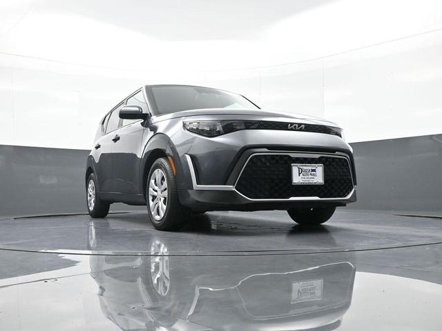 Photo of 2023 Gravity Gray Kia Soul