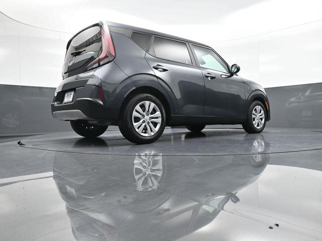 Photo of 2023 Gravity Gray Kia Soul