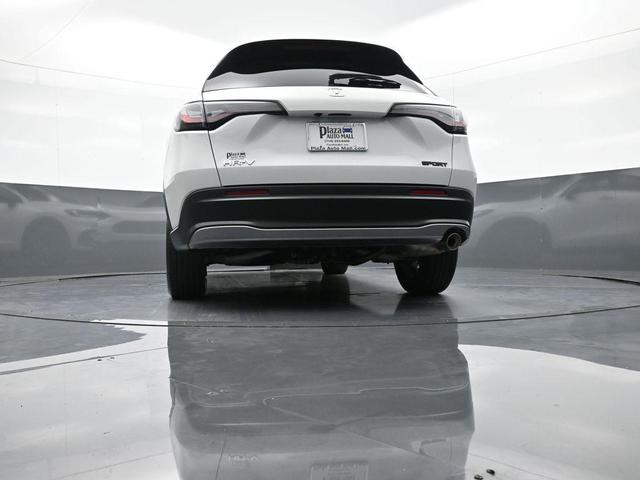 Photo of 2023 Platinum White Pearl Honda HR-V