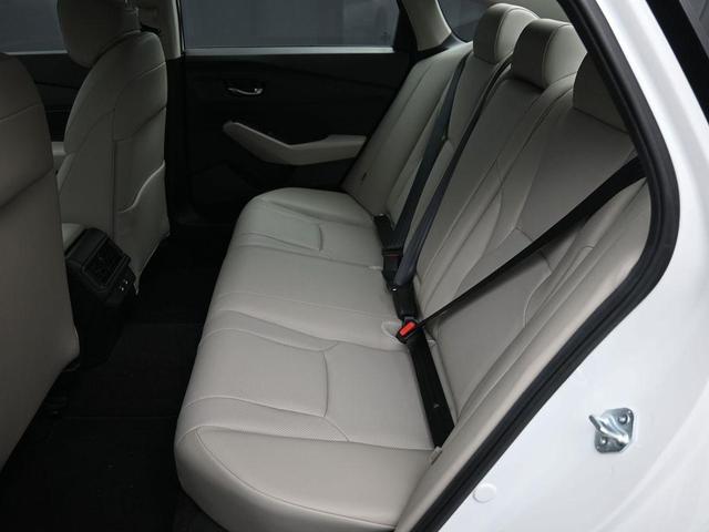 Photo of 2025 Solar Silver Metallic Honda Accord Hybrid