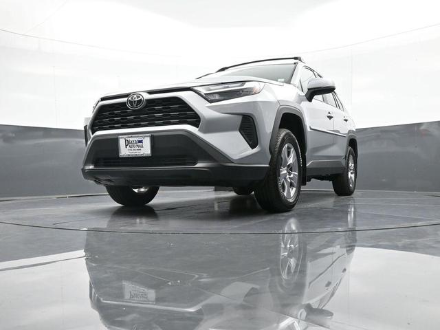 Photo of 2025 Silver Sky Metallic Toyota RAV4 Hybrid