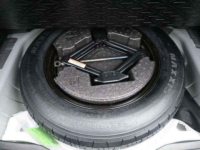 Photo of 2025 Silver Sky Metallic Toyota RAV4 Hybrid