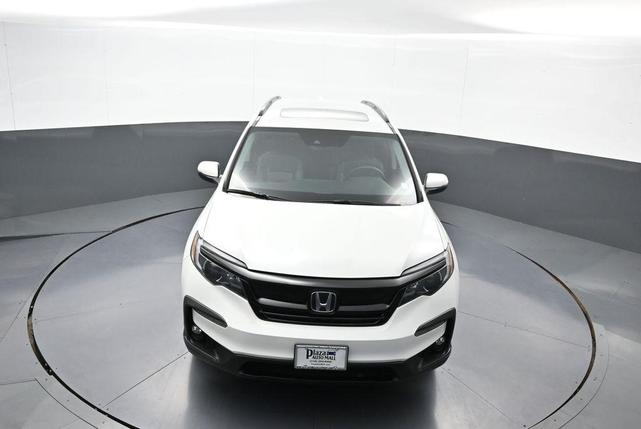 Photo of 2022 Platinum White Pearl Honda Pilot
