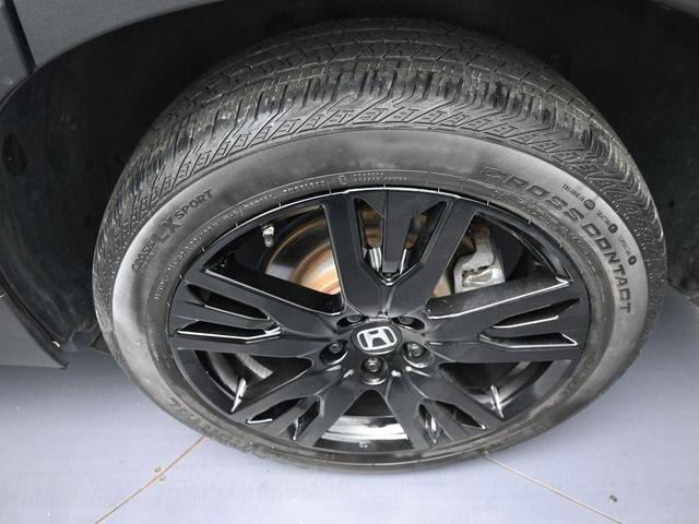 Photo of 2022 Platinum White Pearl Honda Pilot