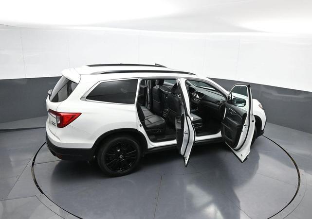 Photo of 2022 Platinum White Pearl Honda Pilot
