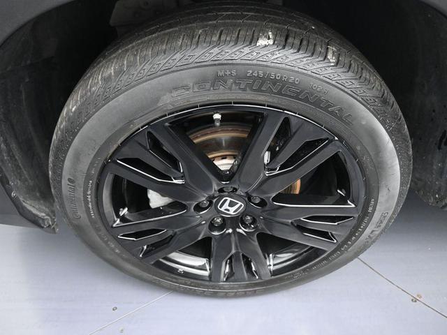 Photo of 2022 Platinum White Pearl Honda Pilot