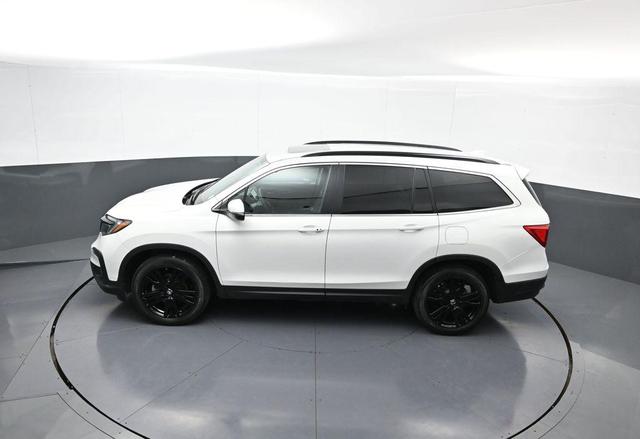 Photo of 2022 Platinum White Pearl Honda Pilot