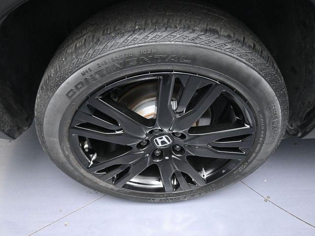 Photo of 2022 Platinum White Pearl Honda Pilot